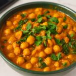 Chickpea and Spinach Curry Post cover