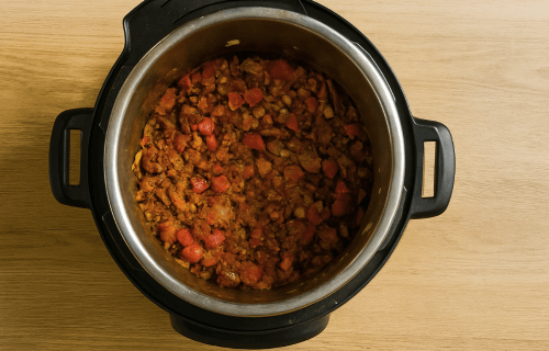 Mix garlic, ginger and dry spices