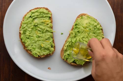 Step-6-Spread the Avocado
