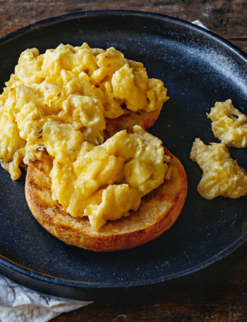 Microwave Scrambled Eggs Post Cover